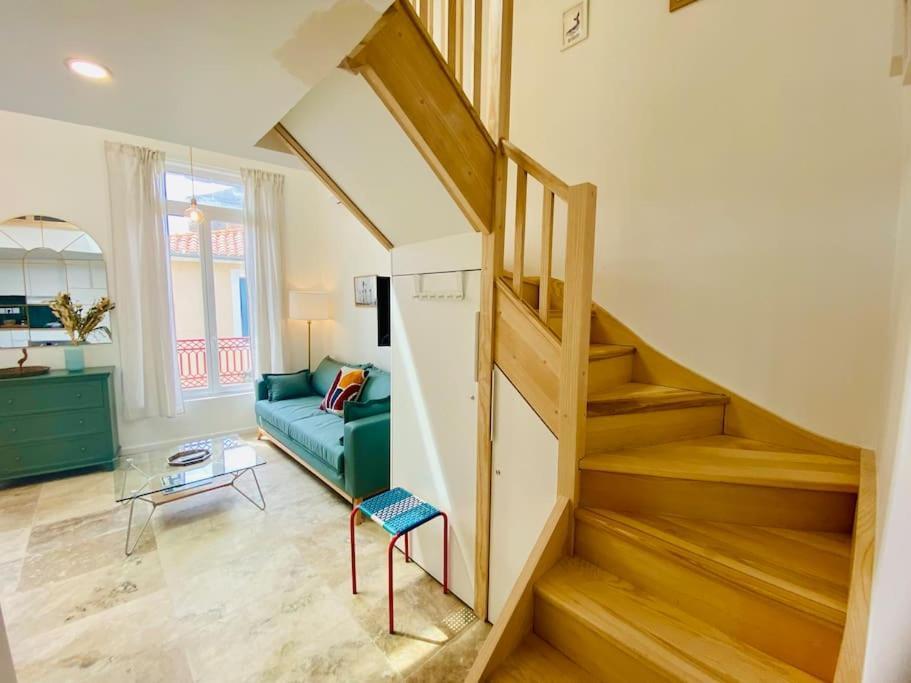 "Le Refuge" Duplex Quartier Haut, Climatise 세테 외부 사진