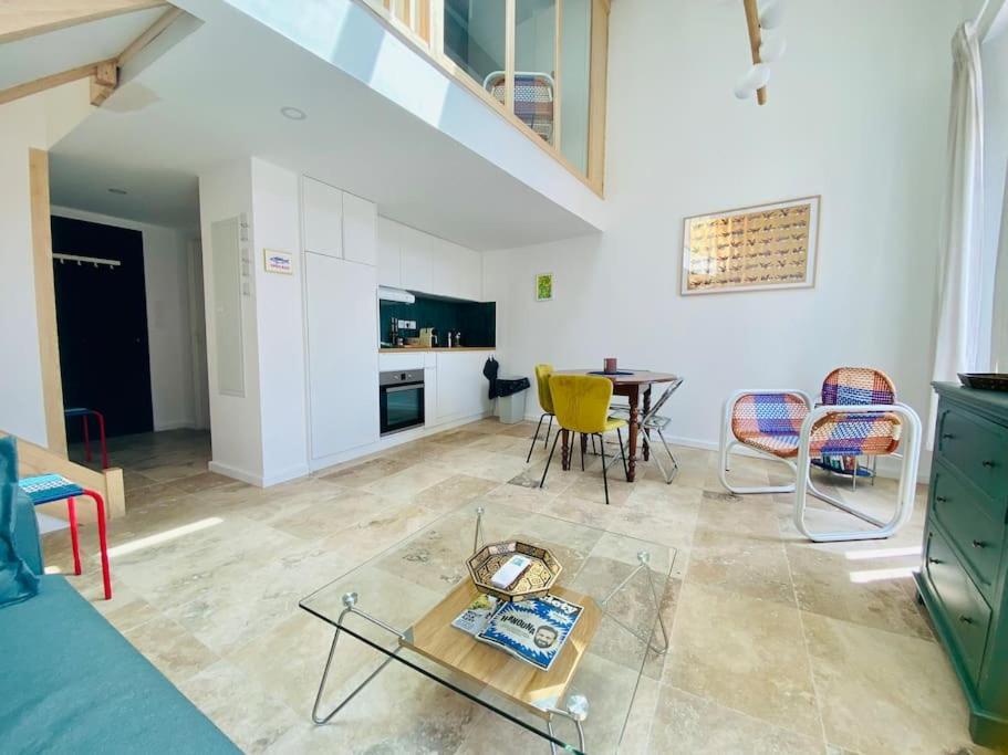 "Le Refuge" Duplex Quartier Haut, Climatise 세테 외부 사진